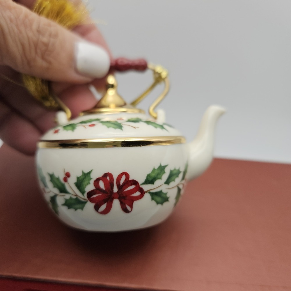 Lenox Holiday Tea Kettle Ceramic Hanging Ornament Holly Pattern Christmas - Picture 10 of 12